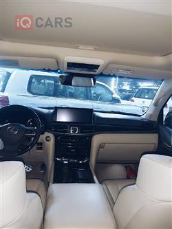 Lexus LX